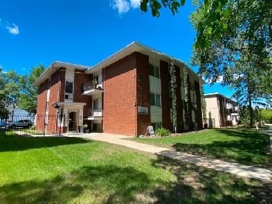 Fully Renovated 1-bedroom suite for rent Image# 1