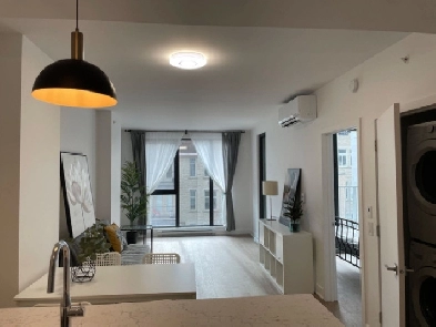 Brand new 3 1/2 downtown condo close to Metro Beaudry & UQAM Image# 1