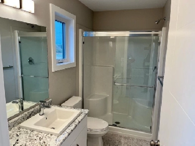 Room available for female tenant from Dec onwards Image# 1