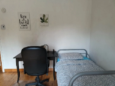 Furnished Room for student - Internet, Utilities, All included Image# 1