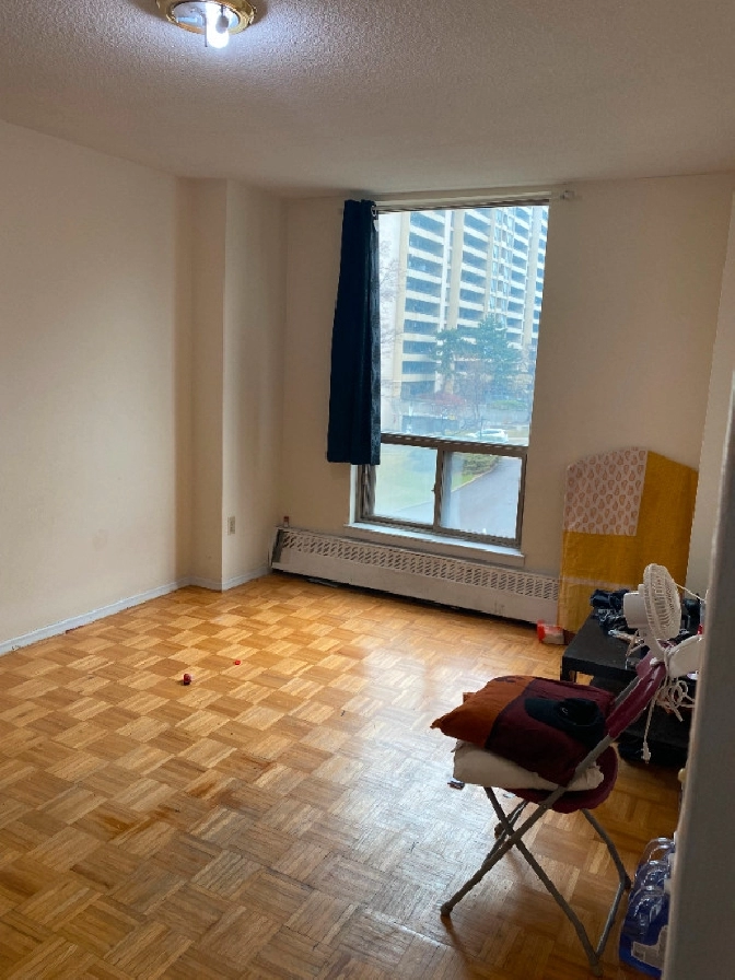 Private Room for rent! Near Seneca College/Your University in City of Toronto,ON - Room Rentals & Roommates