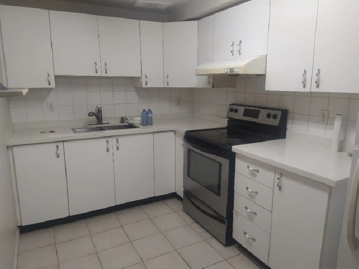 1 Bedroom basement with separate entrance available in Brampton in