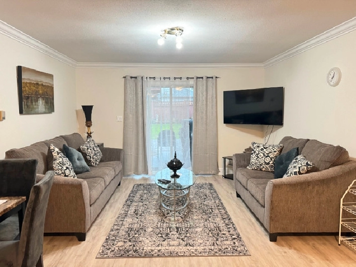 Brentwood Rental Fully Furnished in Vancouver,BC - Short Term Rentals