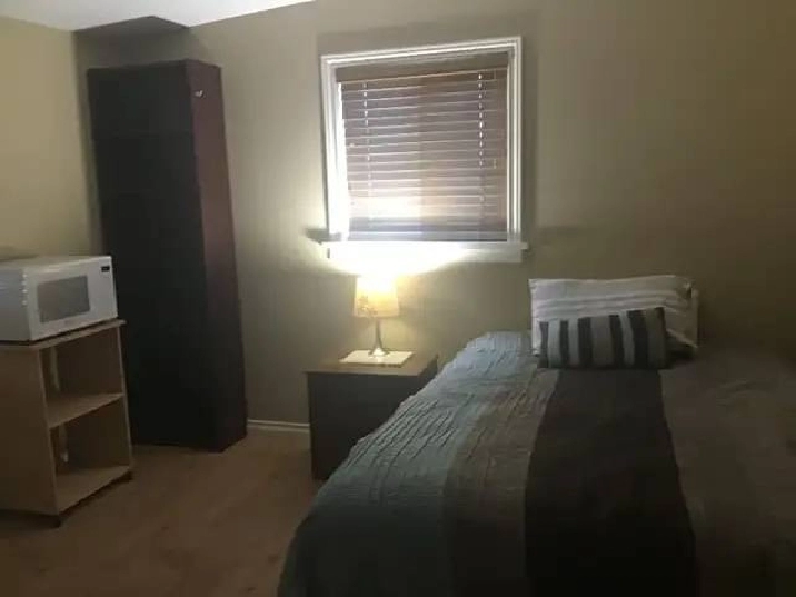 VANCOUVER - FURNISHED ROOM AVAILABLE - 4745 RUPERT ST. in Vancouver,BC - Room Rentals & Roommates