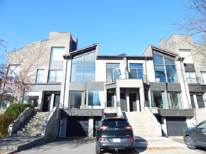 Unfurnished 3 bed, 2 bath Townhouse for Rent, $3200, Nuns Island in City of Montréal,QC - Apartments & Condos for Rent
