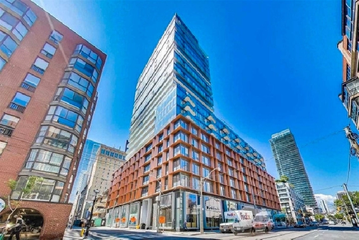 One bedroom condo Available for rent in City of Toronto,ON - Apartments & Condos for Rent