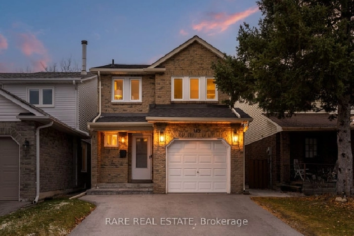 3BR 3WR Detached in Vaughan near Bathurst/Clark in City of Toronto,ON - Houses for Sale