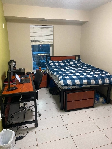 1 bedroom Winter 2024 Sublet Available Near UW and WLU campus Image# 1