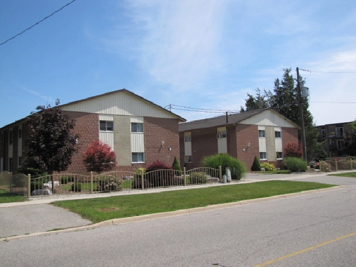 Spacious 2 Bedroom Apartment For Rent in ChathamKent,ON Apartments