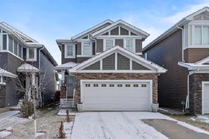 Stunning Fully Finished 2 Storey South Edmonton in Edmonton,AB - Houses for Sale