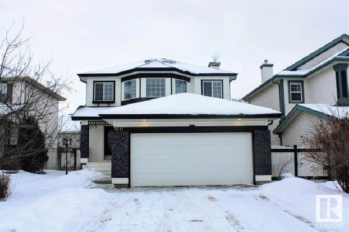 Well Priced home in SE Edmonton (Larkspur) - 4 bed/3.5 bath in Edmonton,AB - Houses for Sale
