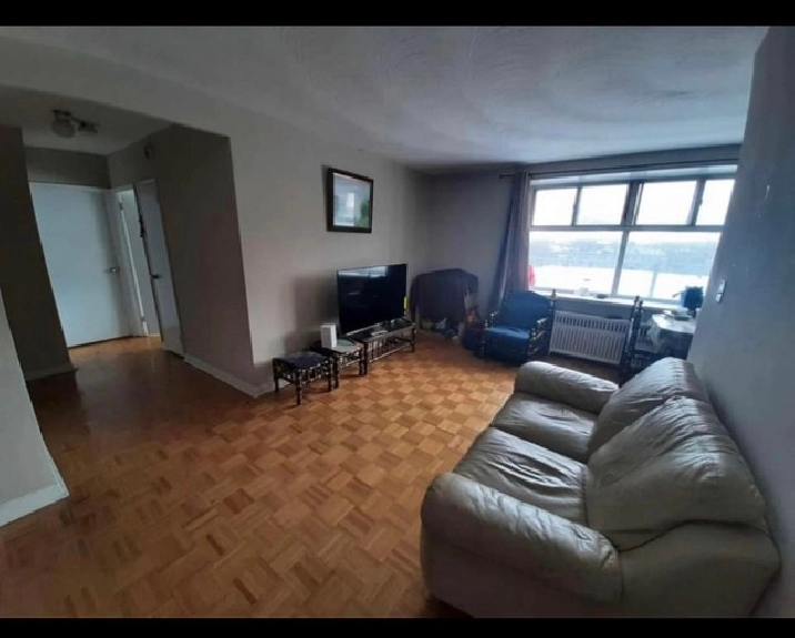 Private Room Available for Rent in City of Toronto,ON - Room Rentals & Roommates