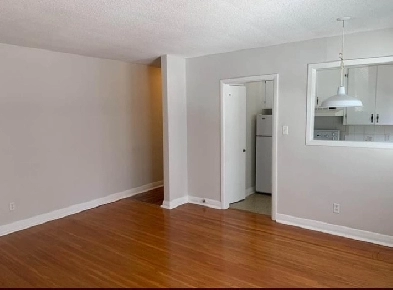 550 RIDOUT 1 BRD AVAILABLE NOW Image# 1