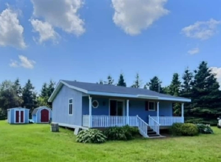 Winterized cottage for rent in Charlottetown,PE - Short Term Rentals