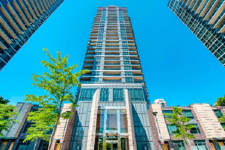 Beautifully Fully Furnished 1+1 Bedroom Condo at Valhalla Inn in Etobicoke in City of Toronto,ON - Apartments & Condos for Rent
