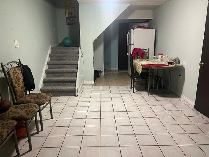 One bedroom basement available for rent from January 1st. in City of Toronto,ON - Room Rentals & Roommates