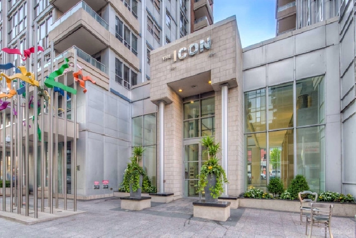 All-Inclusive! Spacious 1Br Den in the Heart of King West. in City of Toronto,ON - Apartments & Condos for Rent