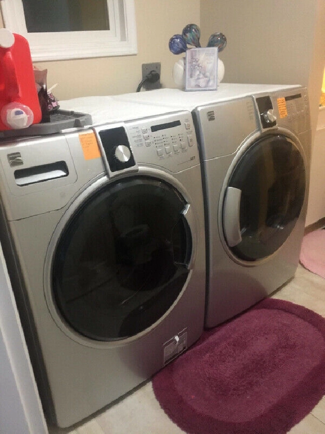 Kelowna room for rent available Jan 1st near UBCO and Oc in Kelowna,BC