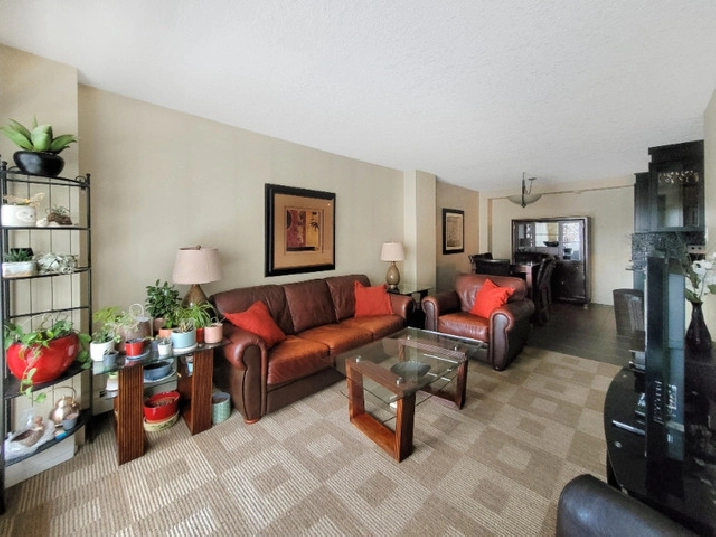 Furnished 2 Bdrm 1 Bath Condo - Perfectly located in Beltline! in Calgary,AB - Apartments & Condos for Rent