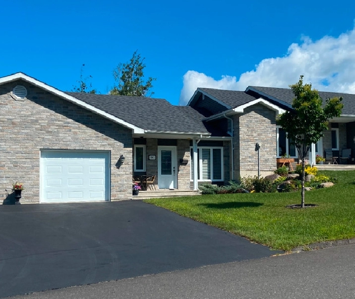 64, rue Real, Edmundston, NB, E3V 0E3 in Edmundston,NB Houses for Sale