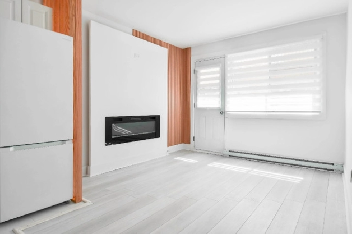 Appartement refait à neuf, 1 chambre, 1 salle de bain. in City of Montréal,QC - Apartments & Condos for Rent