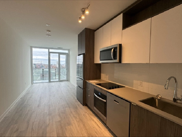 Downtown PH, Time & Space Condo - 2B Den $3,400Downtown PH - Brand New Time & Space Condo 2B Den Pent House $3,400 in City of Toronto,ON - Apartments & Condos for Rent