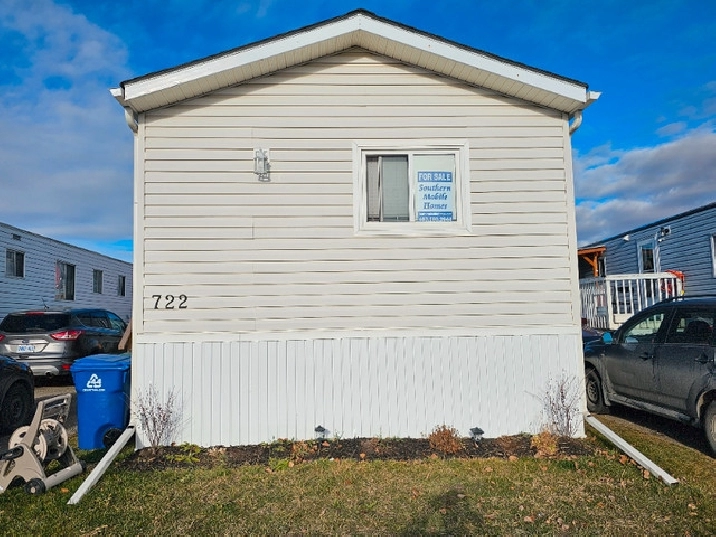 Updated Mobile Homes in Ne Calgary in Calgary,AB - Houses for Sale