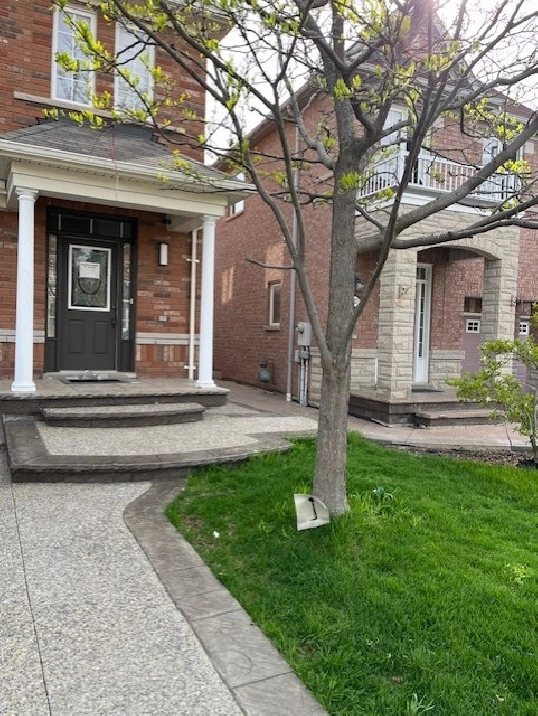 1 BAD ROOM APPT BASEMENT FOR RENT in Oakville / Halton Region,ON