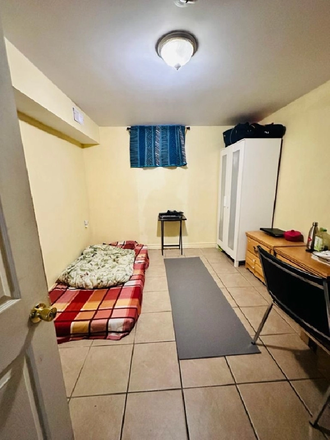 Room for rent near Stone Road Mall and University of Guelph in Guelph