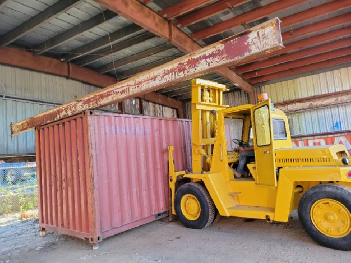 FOR RENT 40’ x 60’ Tall Welding and Fabrication Shop in Delta/Surrey