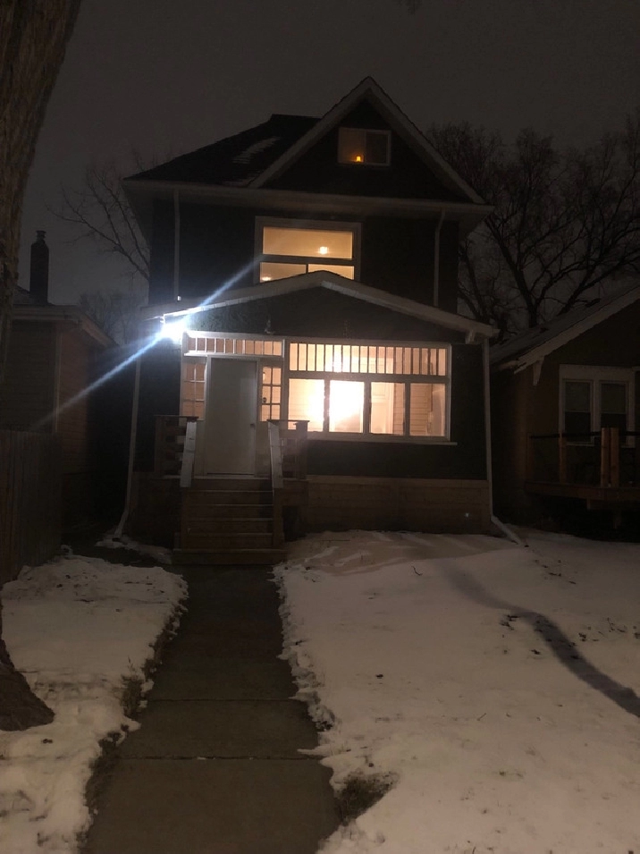 House for Rent in Regina,SK - Apartments & Condos for Rent
