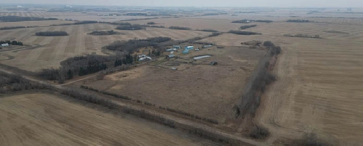 Residential Acreage-Camrose, AB-Unreserved Auction-Mar 18 in Edmonton,AB - Land for Sale
