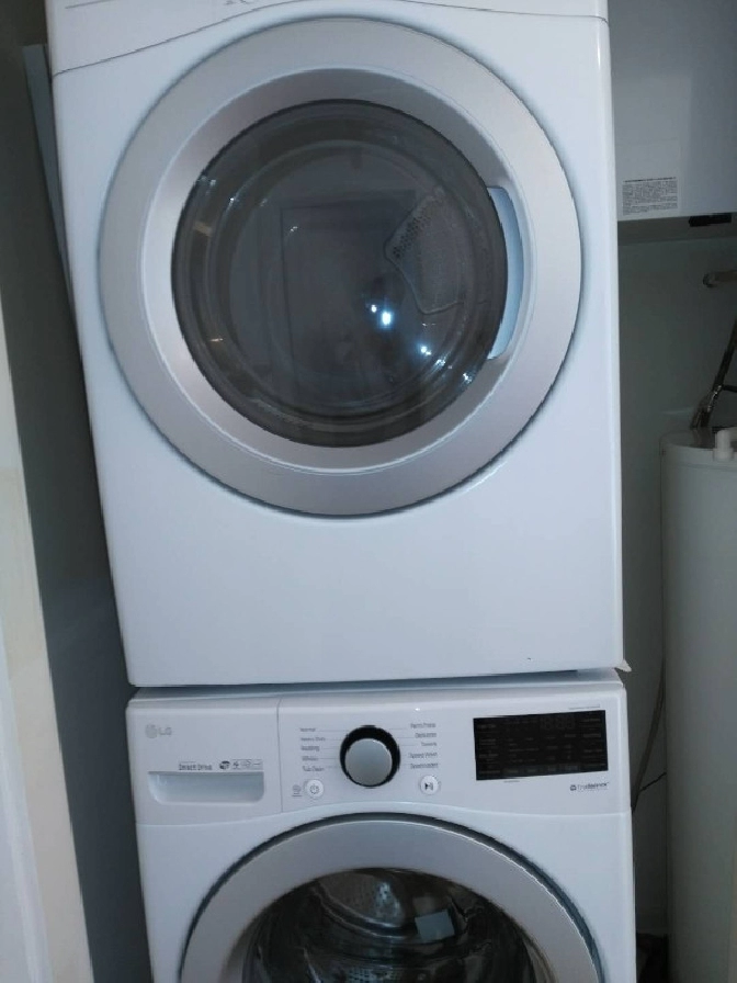 1 nice, furnished renovated room for rent in NDG, Montreal in City of