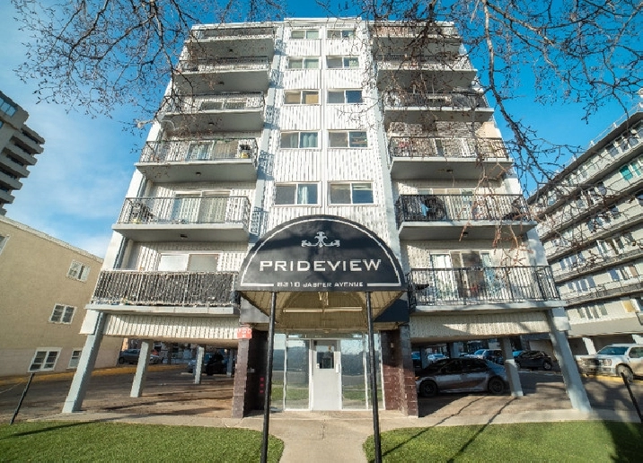 TOP FLOOR CORNER UNIT WITH A VIEW OF THE RIVER. JASPER AVE in Edmonton,AB - Condos for Sale