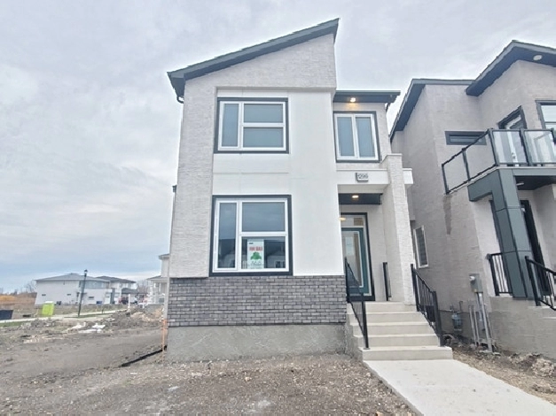 BRAND NEW 3 BEDROOM 2 1/2 BATH TWO STOREY$459,900 in Winnipeg,MB - Houses for Sale