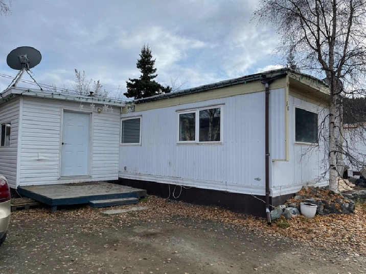 Trailer home in Whitehorse,YT - Houses for Sale