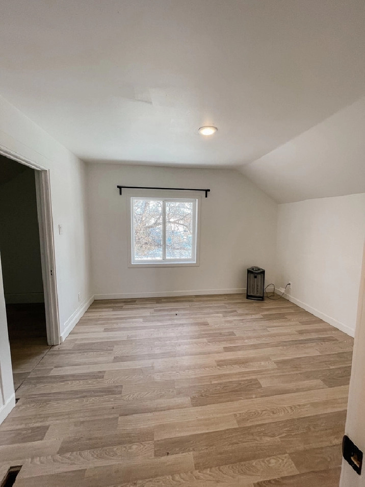 3 Bedroom House in Portage la Prairie,MB Apartments & Condos for Rent