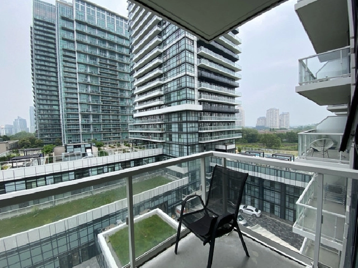2 Bed 1 Bath for Rent in Luxurious Condo in City of Toronto,ON - Apartments & Condos for Rent