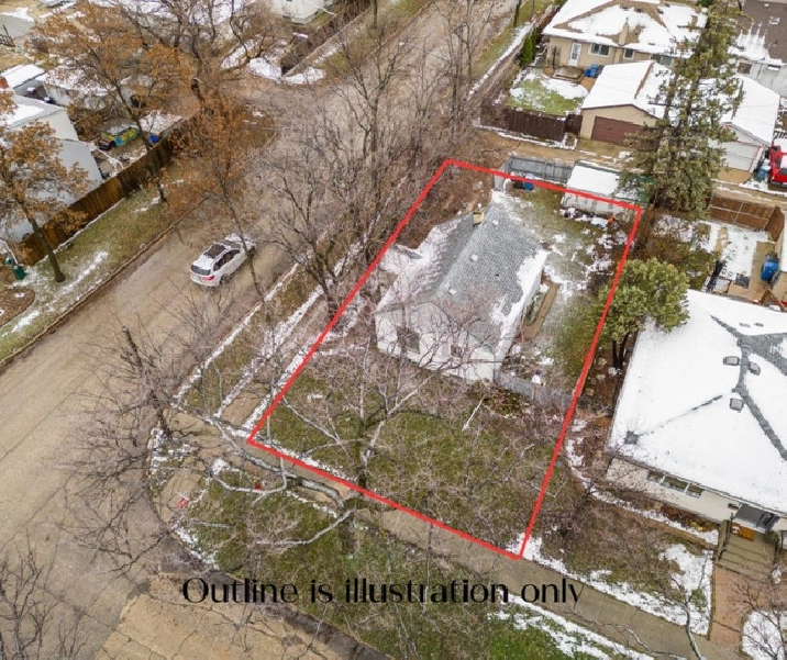 Rarely Offered Double Lot in Crescentwood! in Winnipeg,MB - Land for Sale