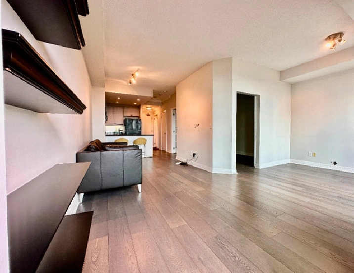 Yonge&Bloor 1B 1 Condo for rent in City of Toronto,ON Apartments & Condos for Rent