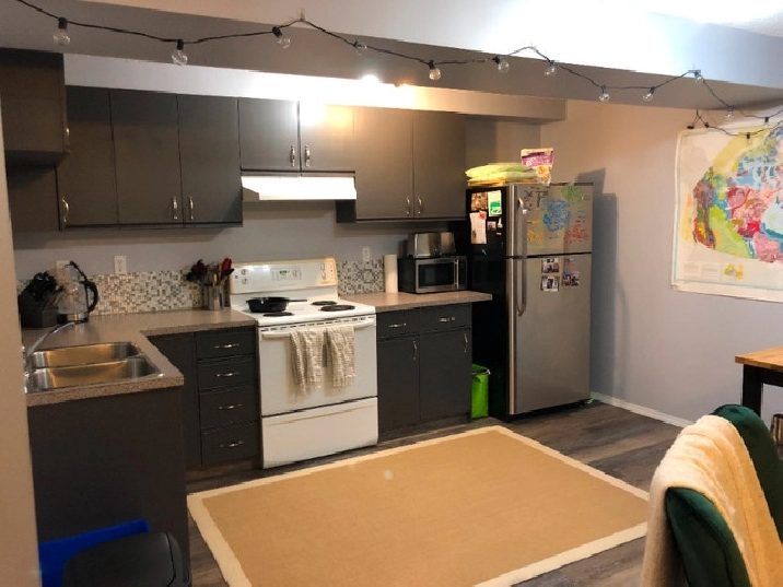 Room for rent in Canmore in Banff / Canmore,AB Room Rentals & Roommates