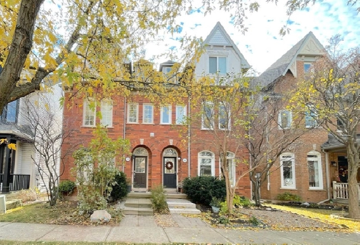 Full House Prime Oakville Available Immediately 4 Bed, 4 Bath - Just Listed! in City of Toronto,ON - Apartments & Condos for Rent