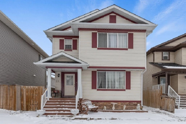 3 Bedroom 2.5 Bath House for Rent in TARADALE - $2,350 utili in Calgary,AB - Apartments & Condos for Rent