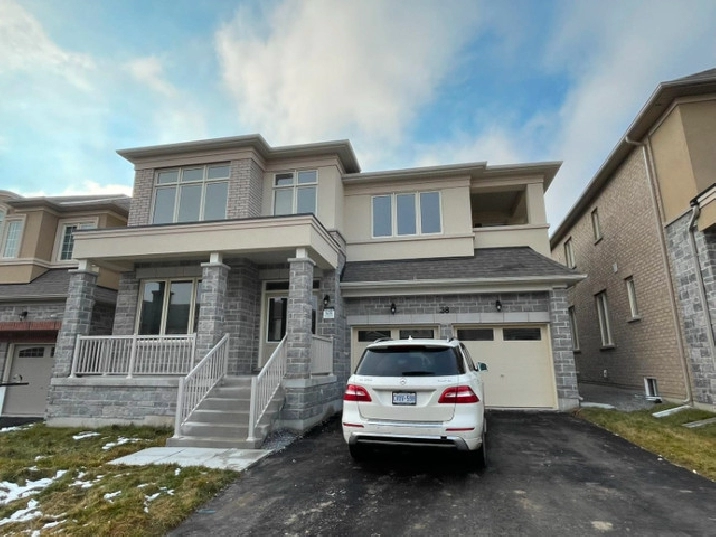 Long Term Rentals in East Gwillimbury, 38 Watershed Gate in Markham
