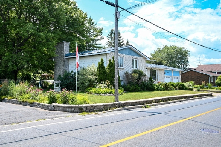 220 Castor St - Russell - Hamre Real Estate in Ottawa,ON - Houses for Sale
