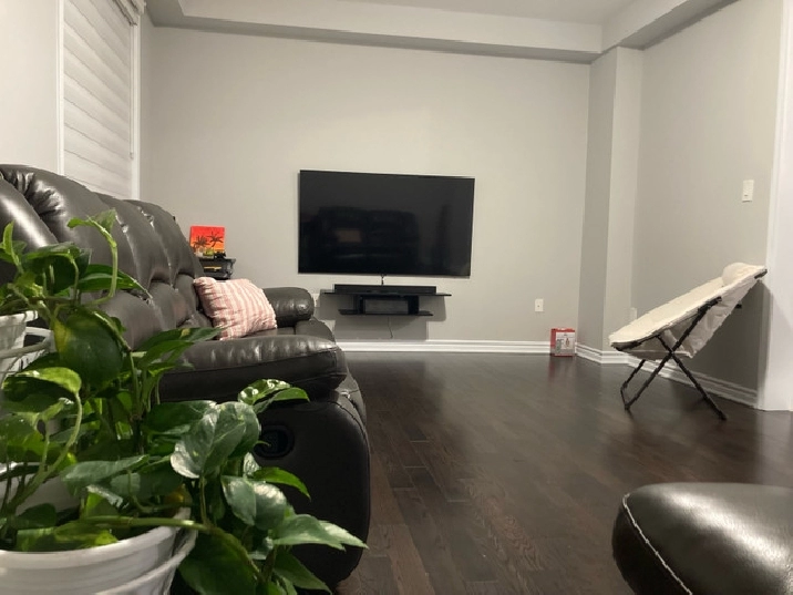 Rooms available in Scarborough in City of Toronto,ON - Room Rentals & Roommates