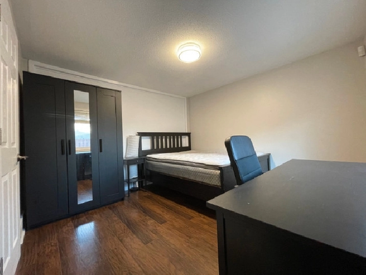 Furnished Luxury Master Bedroom RENTAL UOttawa La Cite Student in Ottawa,ON - Room Rentals & Roommates