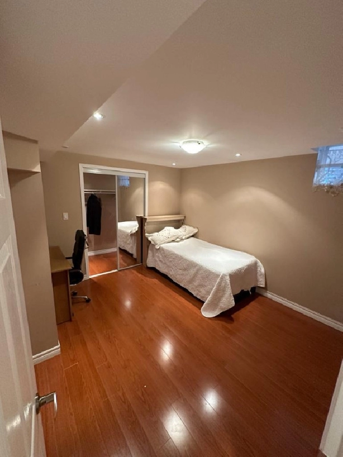 One Bedroom for Rent in Scarborough in City of Toronto,ON - Room Rentals & Roommates