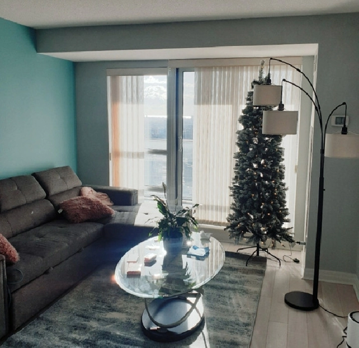 Private room and bathroom in North York/Don Mills in City of Toronto,ON - Room Rentals & Roommates