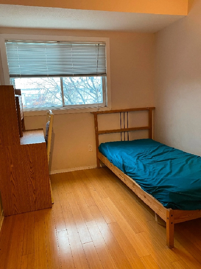 $700, South keys bedroom for renting All inclusive in Ottawa,ON - Room Rentals & Roommates